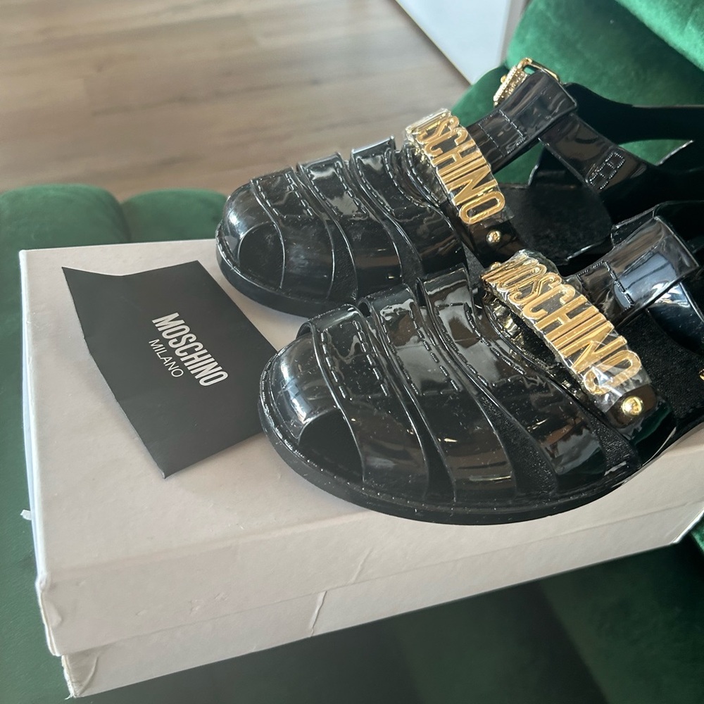 Moschino jellies